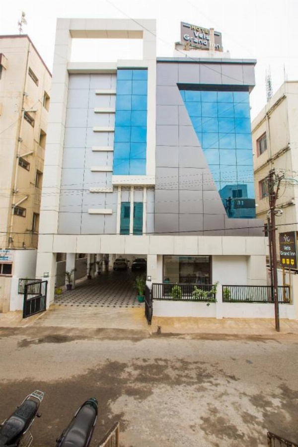 Hotel Vels Grand Inn Main image