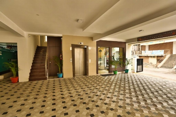 Hotel Vels Grand Inn image 4
